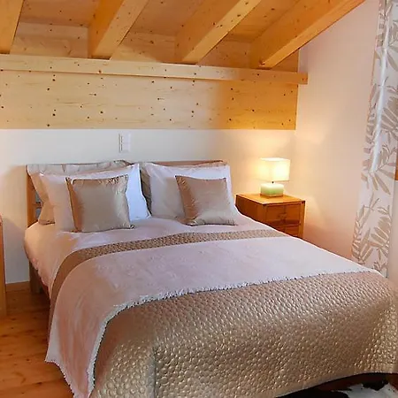 Haute Sleeps 10 Wifi Semesterbostad *
