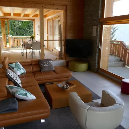 Hébergement de vacances Haute Sleeps 10 Wifi Nendaz